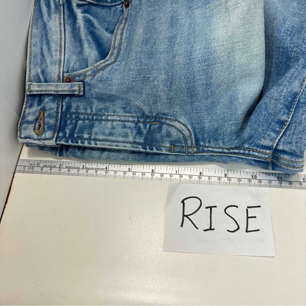 OLD NAVY Stonewash Jeans Sz 2 Extra Stretch High Rise O.G. Straight Butt… - Picture 11 of 16